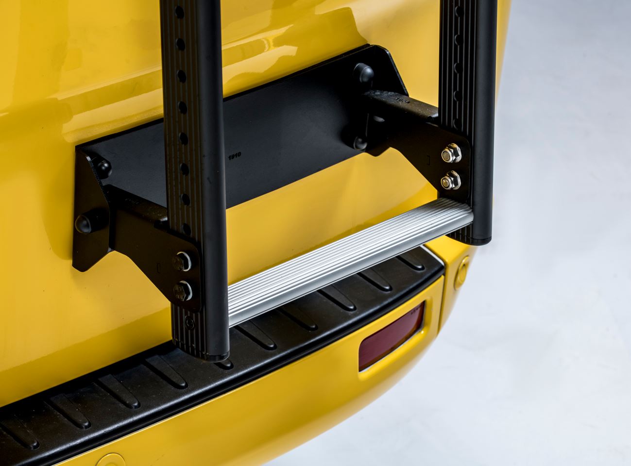 Opel Movano  2022  on H1 All wheel bases - Ladder - VGL6-02